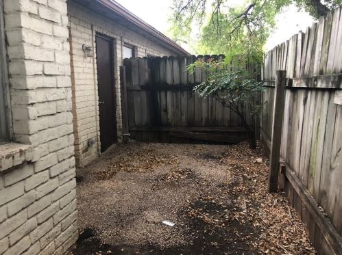 6508 1st St, Austin TX  78745-5868 exterior