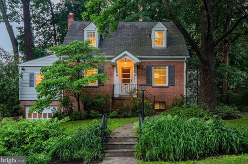 303 Melbourne Ave, Silver Spring, MD 20901-3516