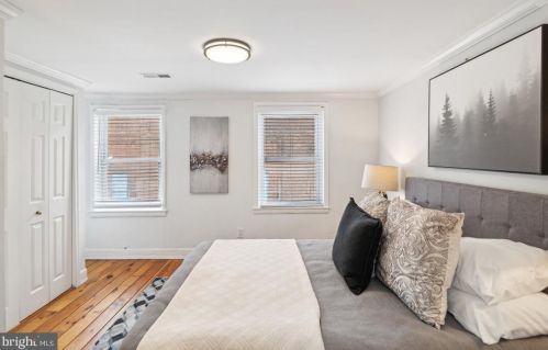 1318 Addison St, Philadelphia PA 19143-1203 exterior