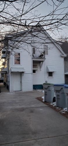 2568 29 St, Milwaukee WI 53215-2906 exterior