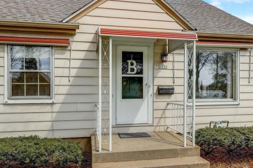 3006 79th St, Milwaukee, WI 53222-4906