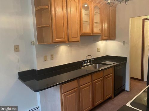 280 Bridgewater Rd, Chester PA 19014-2138 exterior