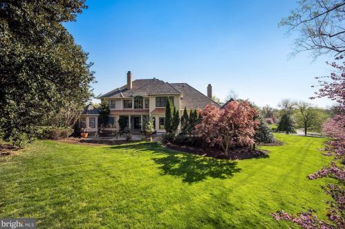 11300 Glen Rd, Rockville MD 20854-1849 exterior