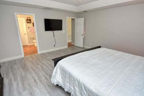 1761 Bradway Ln, Fort Pierce FL 34953-1621 exterior