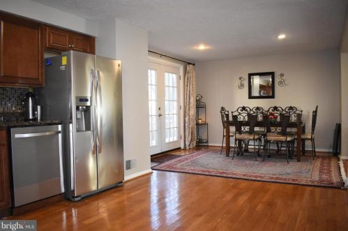 2843 Schubert Dr, Silver Spring MD 20904-6886 exterior