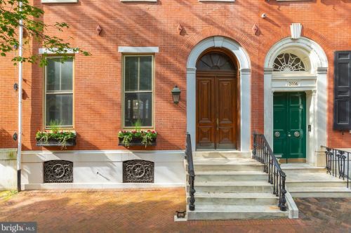 2004 Delancey St, Philadelphia PA  19103-6510 exterior