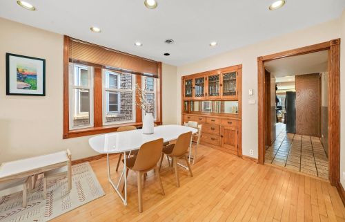 2321 Walton St, Chicago IL 60622-4817 exterior