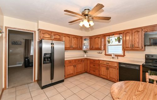 4017 54 St, Milwaukee WI 53220-2613 exterior