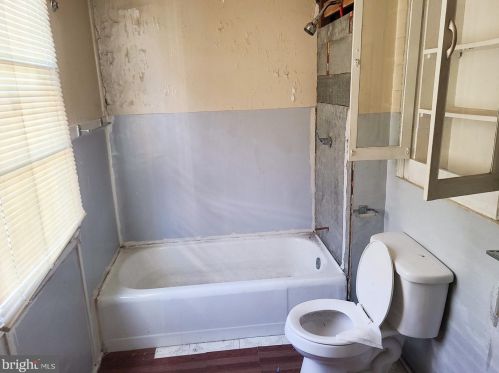 3124 Emerald St, Philadelphia PA 19134-3140 exterior