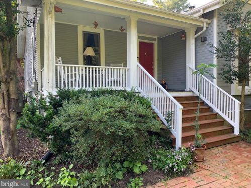 1511 Forest Ln, Mc Lean VA  22101-3315 exterior