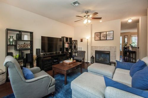 1416 Biltmore Ln, Irving TX exterior