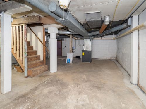 2930 Courtlandt Ave, Kalamazoo MI  49004-1626 exterior