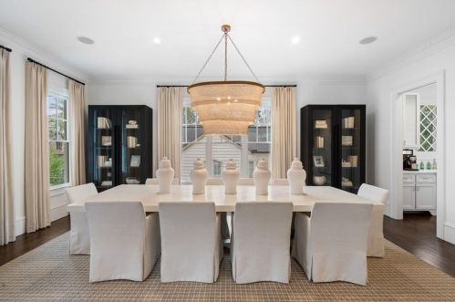 2652 Forrest Way, Atlanta GA  30305-3770 exterior