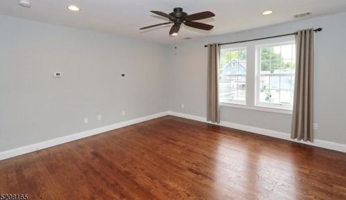 78 Benjamin St, Cranford NJ  07016-2622 exterior