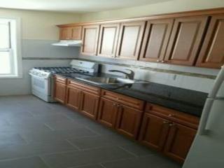 6622 10th Ave, Brooklyn NY  11219-5801 exterior