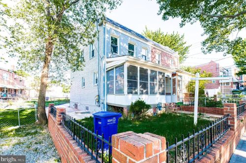 116 53rd St, Washington DC  20019-6603 exterior