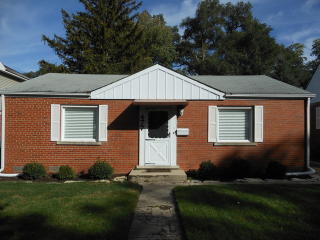 477 Alexander Blvd, Elmhurst, IL 60126-3201