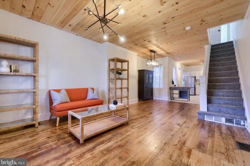 914 Plum St, Lancaster PA  17602-1938 exterior