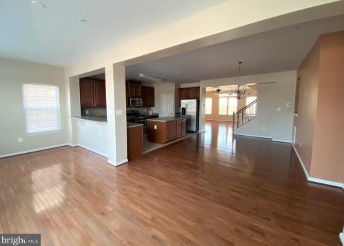 2810 Admiral Rdg Rd, Accokeek MD 20607-3760 exterior