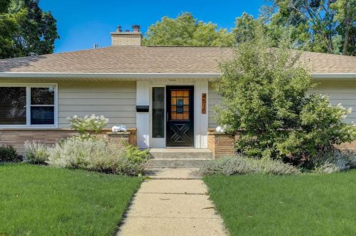 4510 Odana Rd, Madison WI  53711-1445 exterior