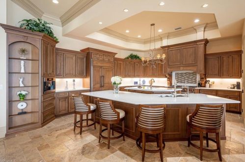 3111 Leeward Ln, Naples FL 34103-4038 exterior