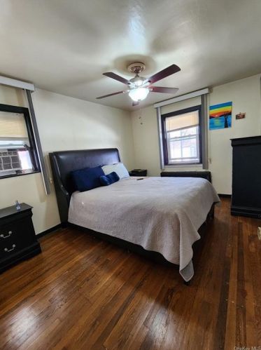 2709 Dewitt Pl, Bronx NY 10469-5558 exterior