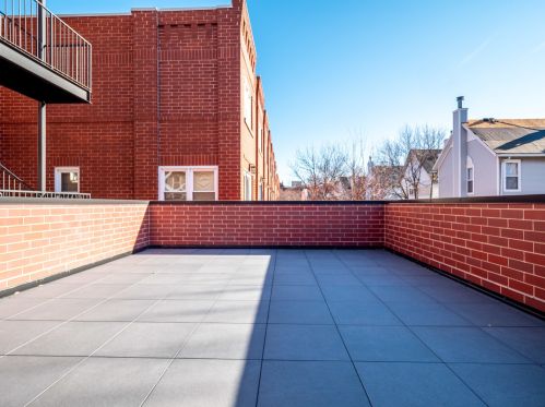 1849 Oakdale Ave, Chicago IL  60657-4024 exterior