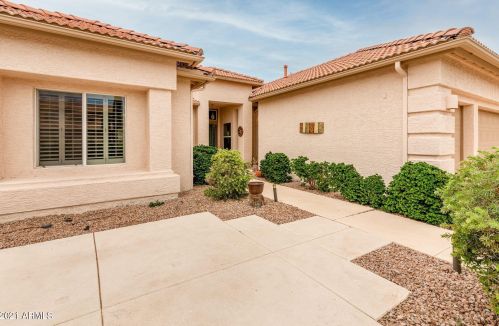 9522 Sunridge Dr, Chandler, AZ 85248-6007