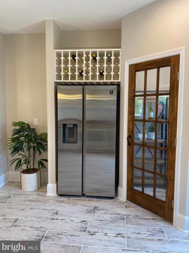 237 Elm St, Lancaster PA  17603-3445 exterior