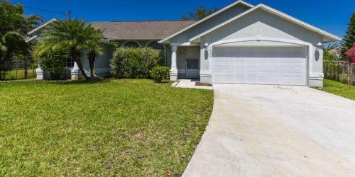 1602 Success St, Fort Pierce FL  34953-1026 exterior