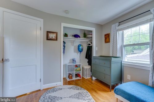 2813 Memorial St, Alexandria VA  22306-1743 exterior