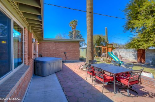 7821 Adams St, Tucson AZ 85719-4237 exterior