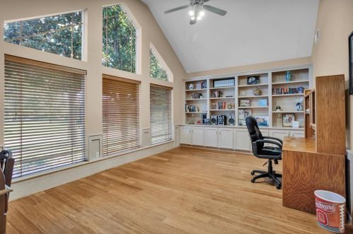 11 Greenview St, Montgomery TX 77356-8456 exterior