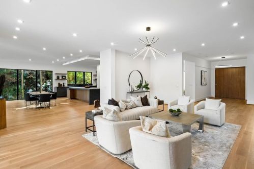 4645 Lake Forrest Dr, Atlanta GA  30342-2537 exterior