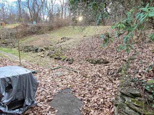 110 Kilmer St, Pittsburgh PA 15221-1042 exterior