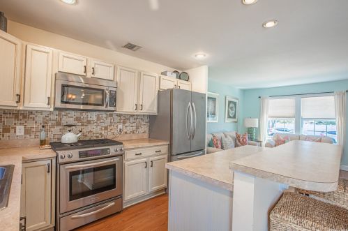 138 Frederick Ave, Babylon NY exterior