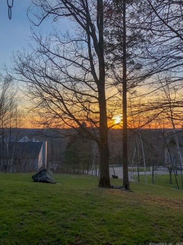 62 Rockledge Loop, Torrington CT 06790-3064 exterior