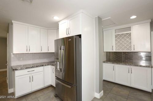 5711 12 Pl, Phoenix AZ 85014-5157 exterior