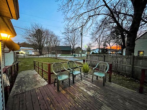 11384 Hydeaway Ct, Middlevle MI 49333-8252 exterior