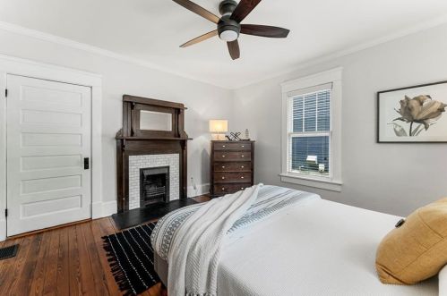 772 Holmes St, Atlanta GA 30318-7621 exterior