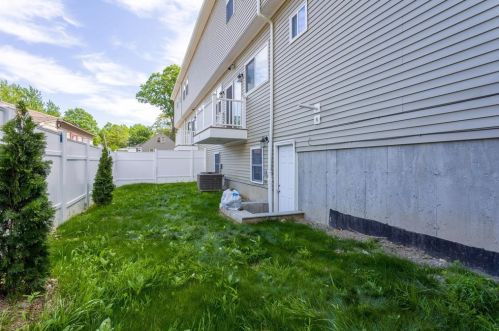 15 Warner Ave, Worcester MA  01604-3129 exterior