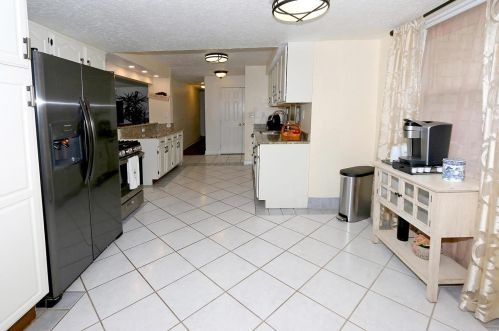 11854 Kramper Ln, Saint Louis MO 63128-1432 exterior