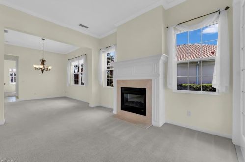 4822 Martinique Way, Naples FL 34119-9551 exterior