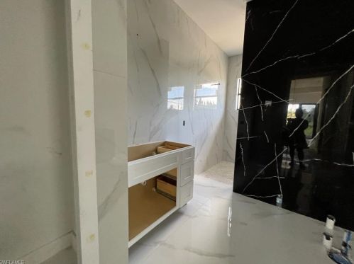 2343 Oil Wl Rd, Naples FL 34120-1469 exterior