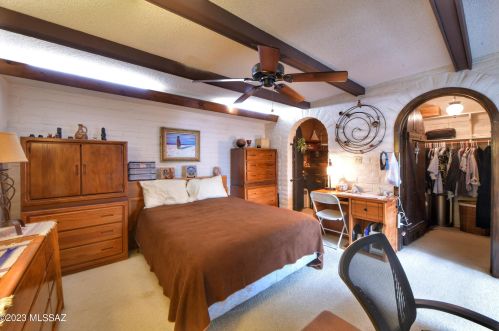 720 Roller Coaster Rd, Tucson AZ 85704-2628 exterior