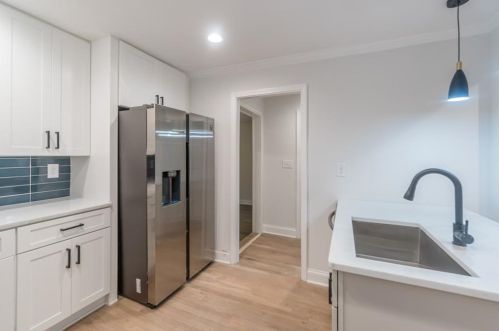 1937 Clairmont Ter, Atlanta GA  30345-2309 exterior