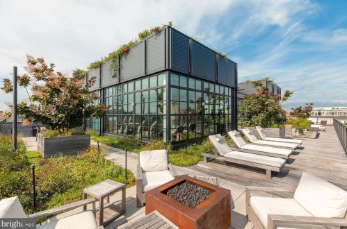 2030 8th St, Washington DC 20001-3023 exterior