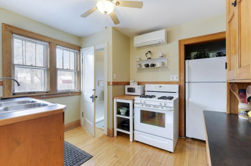 1815 Juliet Ave, Saint Paul MN 55105-2124 exterior