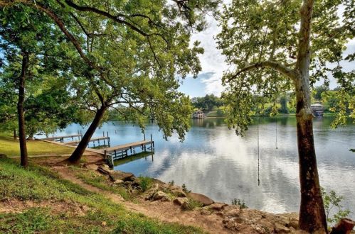 14412 Debba Dr, Austin TX 78734 exterior