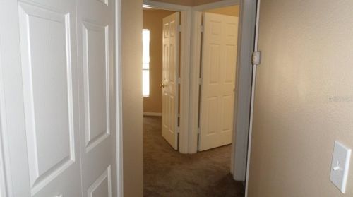 8308 10th St, Tampa FL 33604-3207 exterior